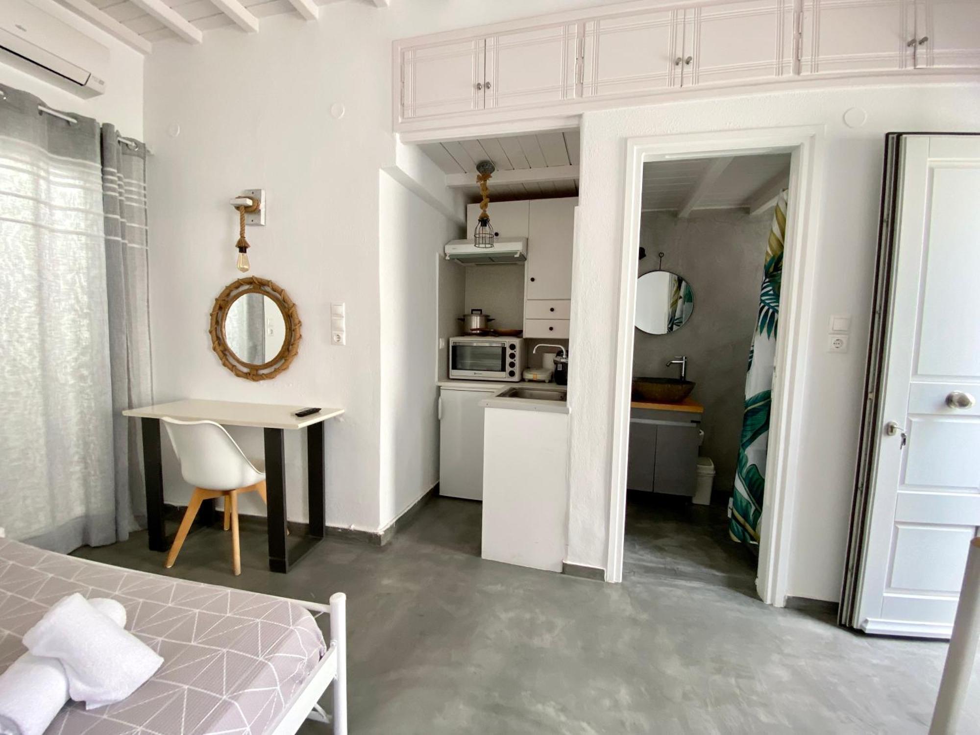 Elenita'S Mykonos Town Flat Apartment Exterior photo