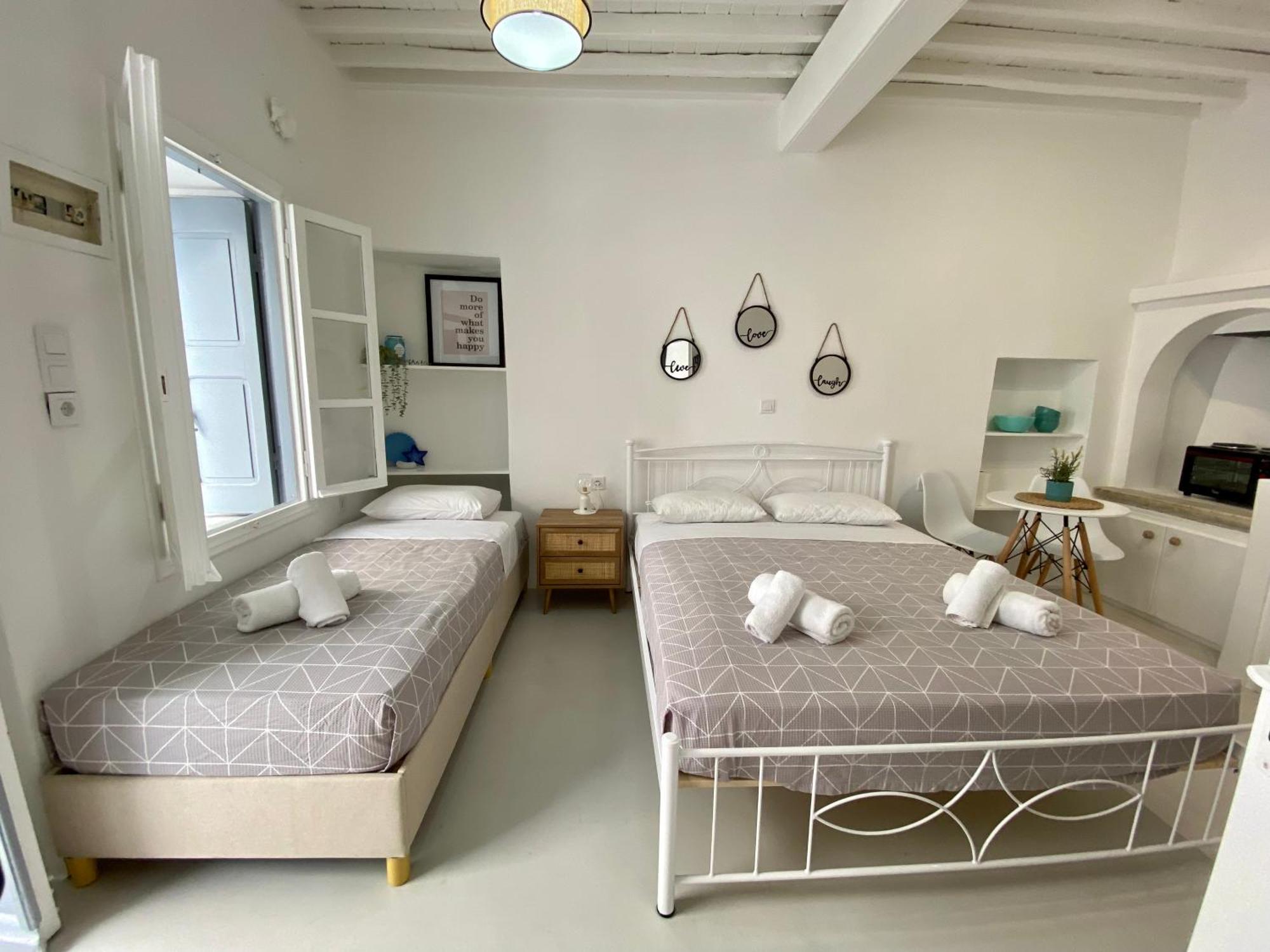 Elenita'S Mykonos Town Flat Apartment Exterior photo